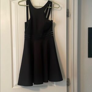 Elegant Black Sleeveless Dress